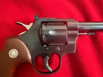 Colt Officers Model Match 22 LR revolver made in 1953 - Image 3 of 14
