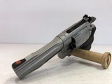 New Smith & Wesson Model 627 Pro Series Performance Center .357mag, 4" Barrel - 20 of 21