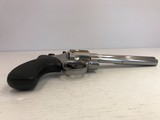 Used excellent conditionSmith & Wesson Model 629 .44mag, 6.5" Barrel - 19 of 22