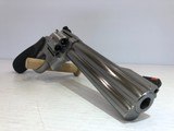 Used excellent conditionSmith & Wesson Model 629 .44mag, 6.5" Barrel - 20 of 22