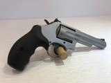 New Smith & Wesson Model 66 .357mag Combat Magnum, 4.25" Barrel - 9 of 18