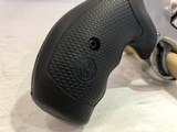 New Smith & Wesson Model 686 Plus .357mag, 3" Barrel - 14 of 20