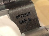 New Smith & Wesson Model 686 Plus Deluxe .357mag, 6" Barrel - 9 of 22
