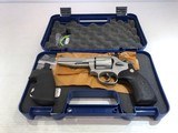 New Smith & Wesson Model 686 Pro Series .357mag, 4" Barrel - 2 of 21