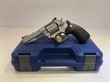 New Smith & Wesson Model 686 Pro Series .357mag, 4" Barrel - 1 of 21