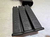 New Glock 17c Gen 4 9mm, 4.5" Barrel - 20 of 21