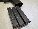 New Glock 17 Gen 4 9mm, 4.5" Barrel - 22 of 23