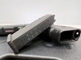 Lightly Handled Glock 22 .40sw, 4.5" Barrel - 11 of 13