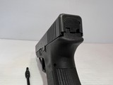 New Glock 19 9mm, 4" Barrel - 5 of 15