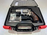 New Ruger Redhawk .357mag, 2.5" Barrel - 13 of 14