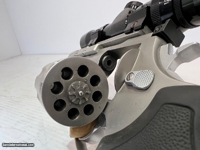 Like New Taurus Raging Hornet .22 hornet, 10