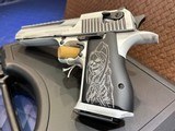 New Magnum Research Desert Eagle .50AE, 6