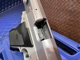 Used Smith & Wesson 669 9mm, 3.5