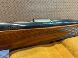 Used Light Handling Marks Weatherby Mark V Left-Handed .300mag, 24