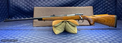 Used Remington 700 Left Handed 7mm mag, 24