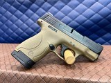 Used Smith & Wesson SW Shield .40sw, 3