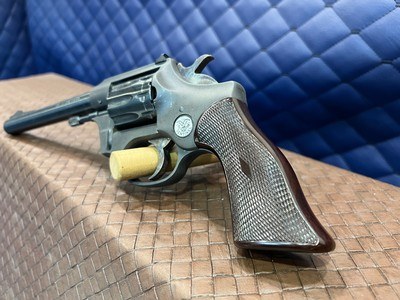 Used Hi Standard Sentinel .22lr, 6
