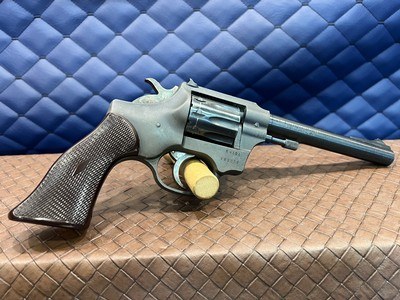 Used Hi Standard Sentinel .22lr, 6