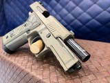 Very Good Sig P229 .40sw, 3.9