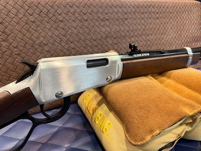 Light Handling Marks Henry Evil Roy .22lr, 17