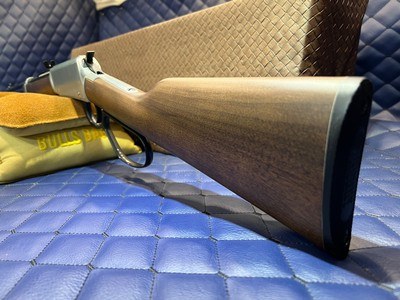 Light Handling Marks Henry Evil Roy .22lr, 17