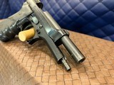 Used Beretta 92 FS 9mm, 4.9
