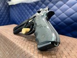 Used Beretta 92 FS 9mm, 4.9