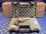 Very Good Smith & Wesson 986 9mm, 2.5