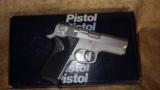 SMITH MODEL 3913 Like New
BOX and Papers included
Product Code 103730 Like New with Box and Papers - 2 of 3