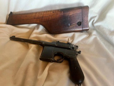 Commercial Broomhandle
Mauser C96 with Holster Stock 7.63x25