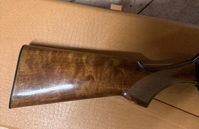 Browning B-2000  20-gauge semi-automatic shotgun includes two 28-inch barrels 3