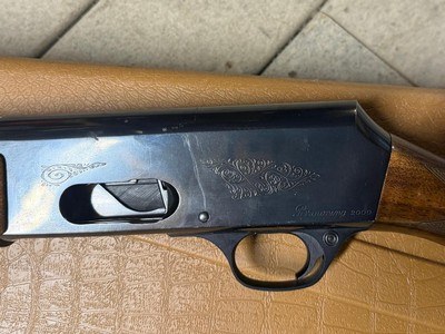 Browning B-2000  20-gauge semi-automatic shotgun includes two 28-inch barrels 3