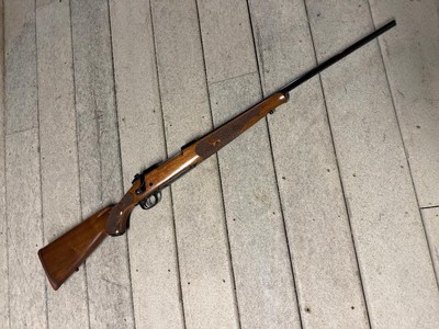 Winchester Model 70 XTR Featherweight (.270 WIN, S# G15472XX MFG 1981-1982