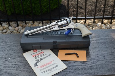 Nice Fixed Sight Ruger Old Army Black Powder 45, Gloss Stainless, Box, Paperwork - Image 5 of 11