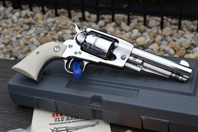 Rare Gloss Stainless Ruger Old Army 5.5 Inch Barrel Fixed Sight 45 - Image 3 of 13