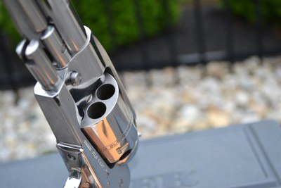Rare Gloss Stainless Ruger Old Army 5.5 Inch Barrel Fixed Sight 45 - Image 11 of 13