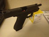 Glock G48 mos9mm Like New