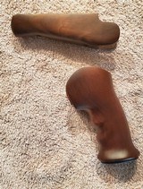 Thompson Center Encore Walnut grip set - 2 of 5