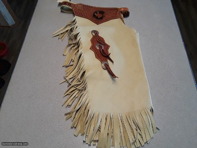 CUSTOM MADE CHINKS
COMMEMORATIVE
TEXAS TO MONTANA CATTLE DRIVE