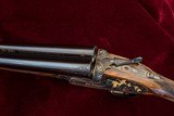 EXCLUSIVE TRUE PAIR JOHN WILKES EXHIBITION QUALITY SIDELOCK 10 BORE SHOTGUNS, GOLD ENGRAVED BY RENOWNED MASTER KEN HUNT. - 5 of 15