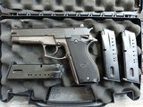 Daewoo Precision Industries DP51 DP-51 9mm Two Tone handgun with 4 factory 13rd magazines - 2 of 11