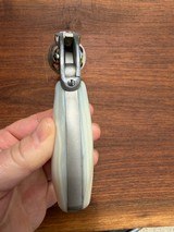 Colt Detective Special Factory Nickel/Pearl/Shroud - 4 of 10