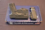 Smit & Wesson M&P Shield - 5 of 5