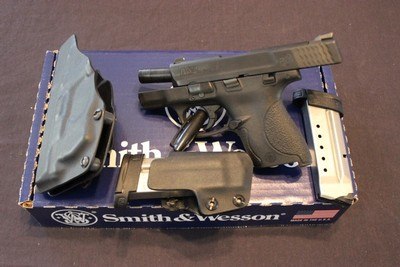 Smit & Wesson M&P Shield