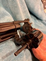 Smith & Wesson Model 57 41 Magnum - 3 of 7