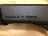 Remington Model 11-87 Sportsman Autoloading 20 gauge Shotgun 28" Vent Rib Remchoke Barrel incl 4 chokes - 7 of 15