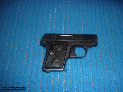 COLT AUTOMATIC 25 CAL
6852