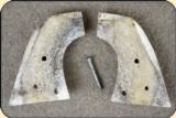 Custom Jiggered Bone for Colt SAA
RJT# 3556 -
$380.00 - 3 of 3