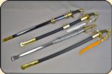 4 Reproduction Civil War swords. - 2 of 6