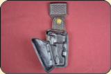 Clamshell holster - 5 of 10
